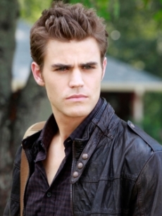 Arquivo:StefanSalvatore.jpg