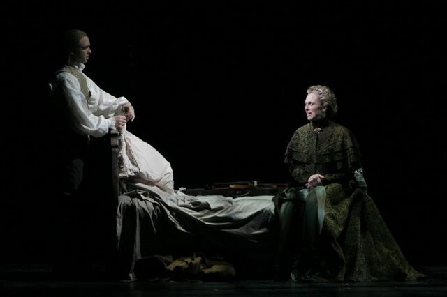 File:Gabrielle and nicolas.jpg