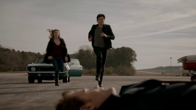 File:716-127-Stefan-Damon-Valerie.png