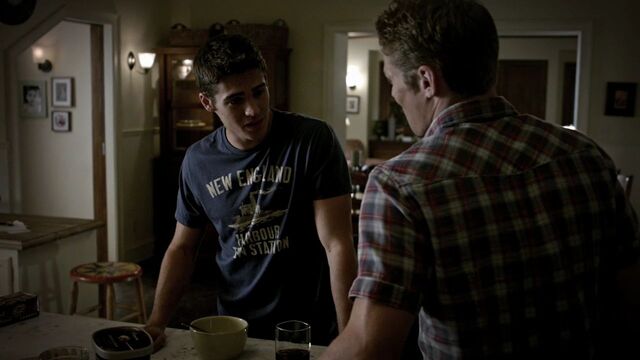 File:301VampireDiaries1580.jpg