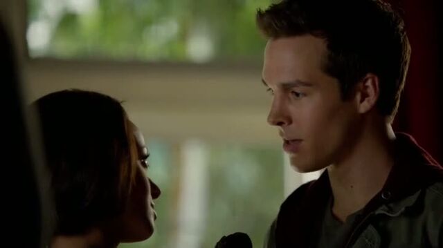 File:6X04-61-KaiBonnie.jpg