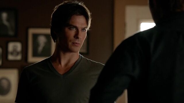File:7X02-25-Damon.jpg