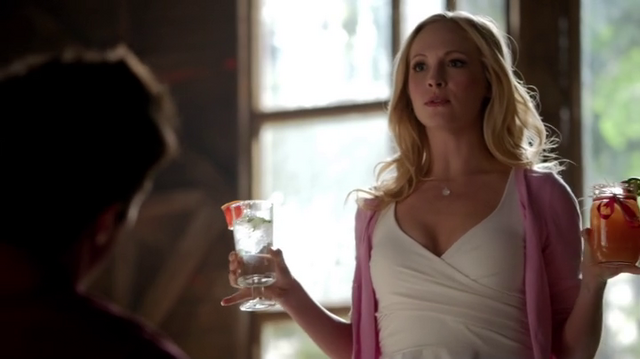 File:6X21-66-Caroline.png