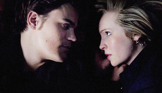 File:Steroline 4x17...jpg