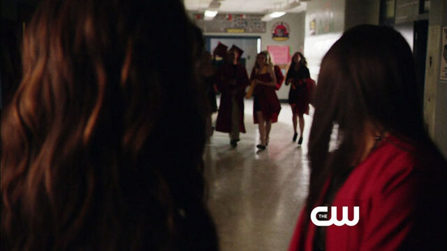 File:TVD 4x23-23.jpg