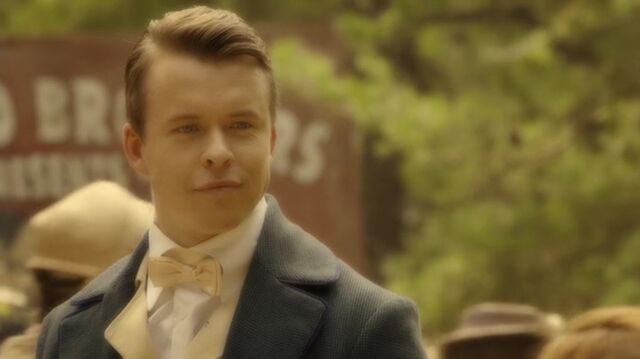File:7X03-37-Julian.jpg