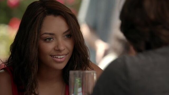 File:7X01-35-Bonnie.jpg