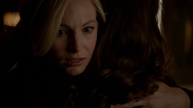 File:6X15-73-CarolineElena.png