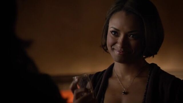 File:6X16-20-Bonnie.jpg