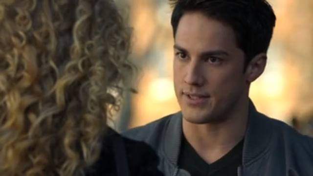 File:Tyler-liv-luke-6x12.png