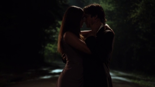 File:6X22-131-ElenaDamon.png