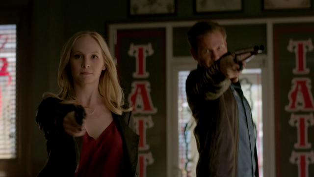 File:720-063-Caroline-Alaric.png