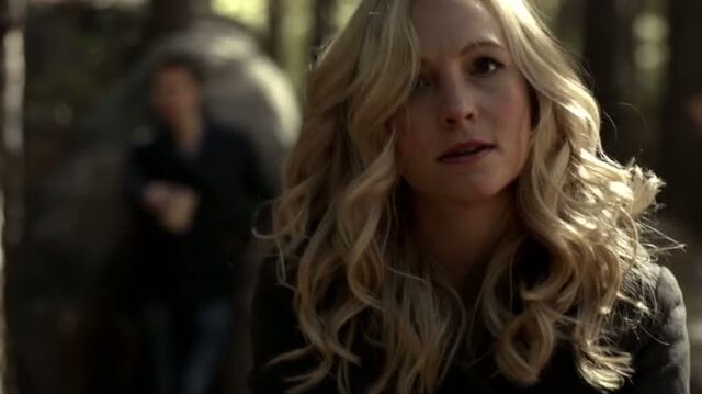 File:6X13-76-Caroline.jpg