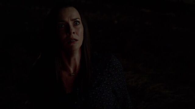 File:7X04-105-Lily.jpg