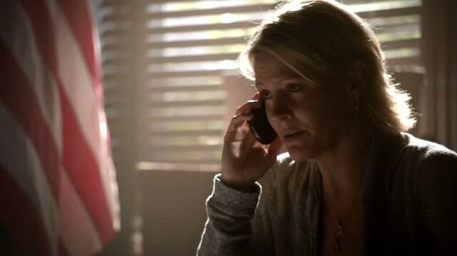 File:6X14-18-Liz.jpg
