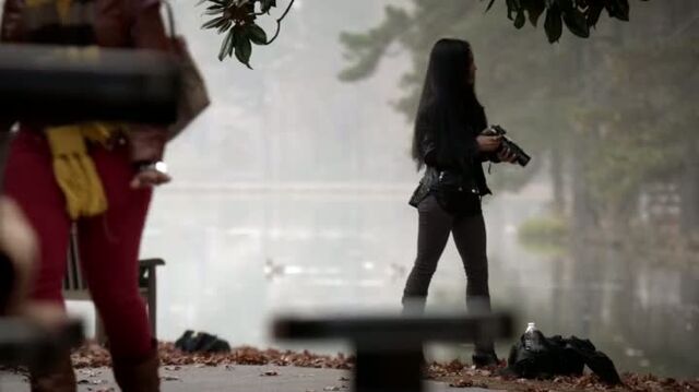 File:6X13-27-Sarah.jpg