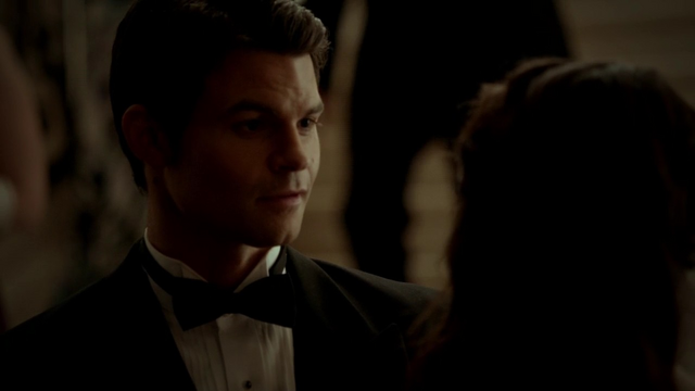 File:3x14-Dangerous-Liaisons-elijah-29029642-1280-720.png