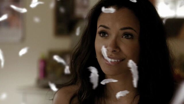 Archivo:Bonnie-1x08-bonnie-mccullough-bennett-13639418-1280-720.jpg
