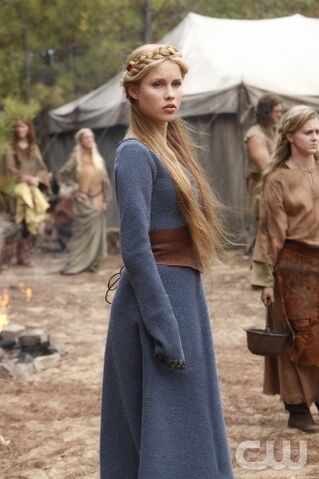 File:Ordinary-People-Rebekah-The-Vampire-Diaries.jpg