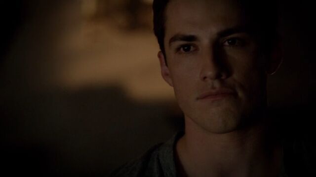 File:Tyler 8 TVD 5x05.jpg