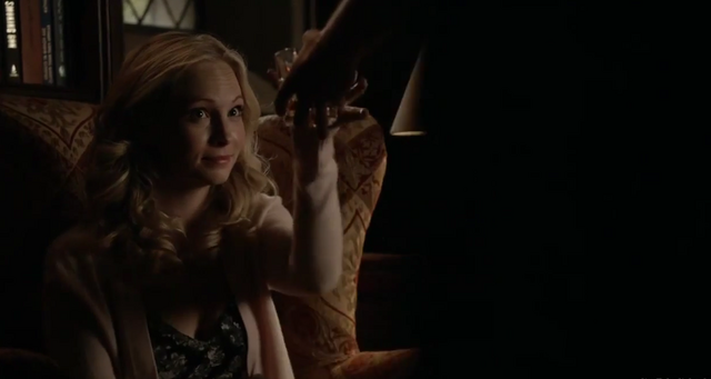 File:Caroline-Stef 6x13.png