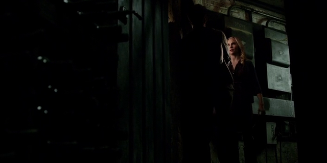 File:Stefan and caroline 5x15..png