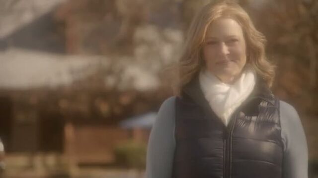 File:6X14-104-Liz.jpg