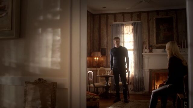 File:Normal TheOriginals209-1343Klaus-Rebekah.jpeg