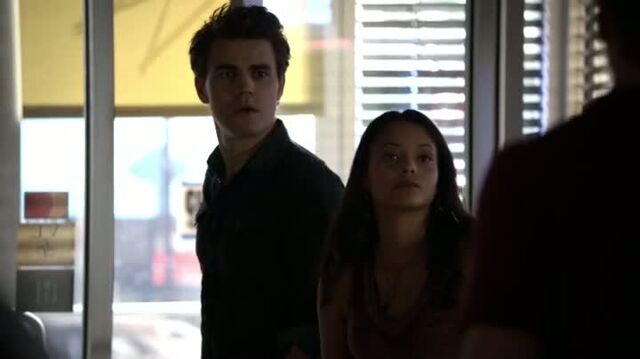 File:6X09-59-SarahStefan.jpg