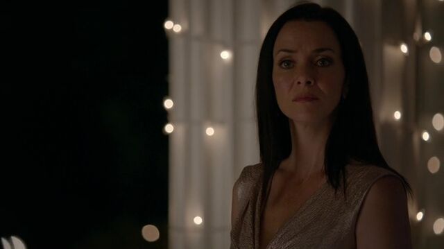 File:7X08-74-Lily.jpg