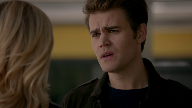File:722-031-Stefan~Caroline.png