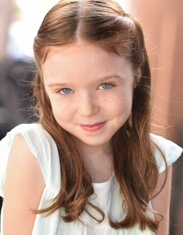 File:Summer Fontana.jpg