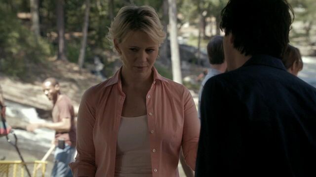 File:205VampireDiaries0560.jpg
