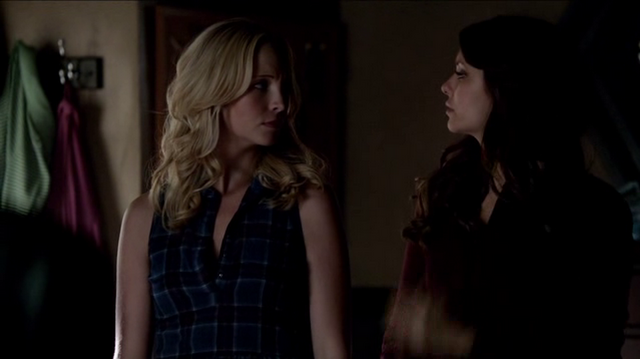 File:Caroline and Elena 5x8...png