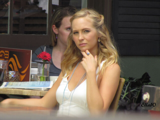 File:Tvds3-04bts.jpg