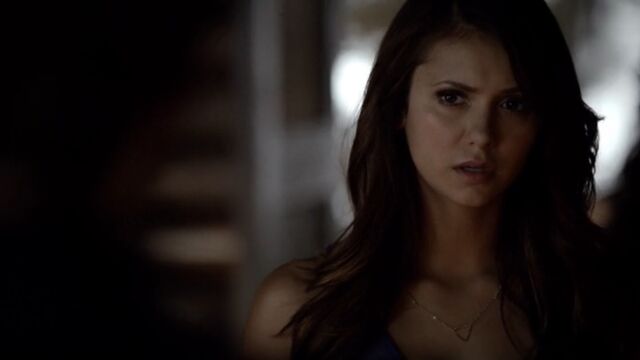 File:Elena 4 TVD 5x06.jpg