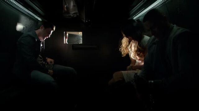 File:6X06-3-Ivy.jpg