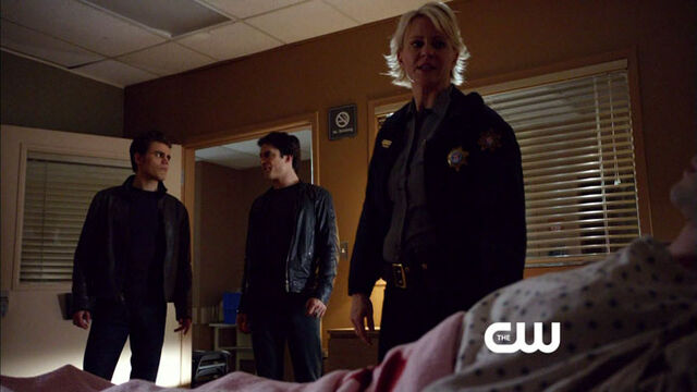 File:TVD 4x22-22.jpg