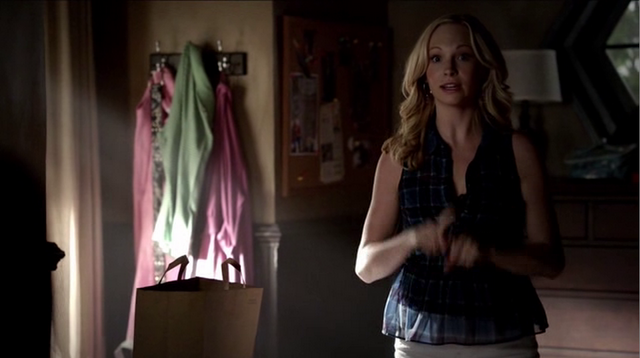 File:Caroline 5x8.png