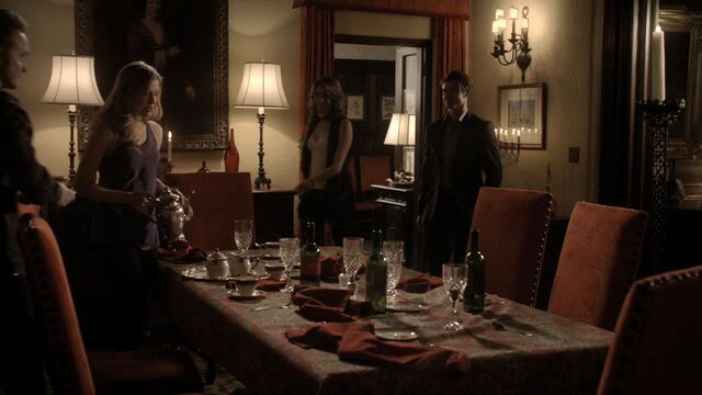 File:2x15-The-Dinner-Party-HD-jenna-sommers-19544021-1280-720.jpg