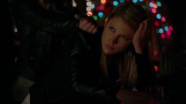 File:7X09-83-Mary.jpg