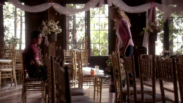 File:6X21-68-TylerCaroline.png