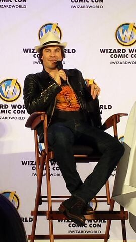 File:Wwcc-raleigh-02-Ian-Somerhalder.jpg