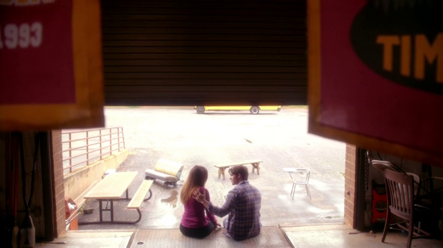 File:6X22-109-ElenaJeremy.png