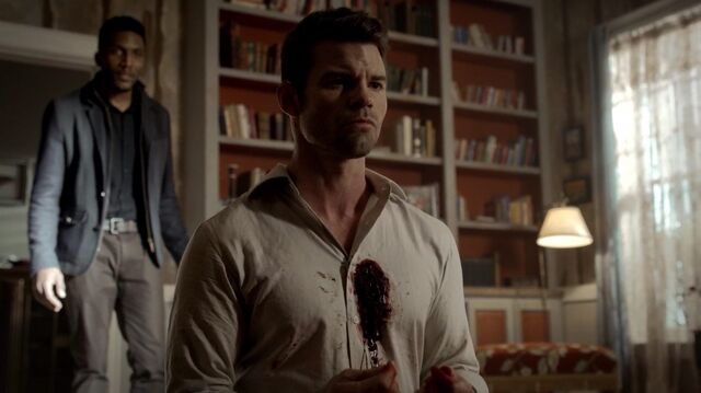 File:Normal TheOriginals213-2514ElijahFinn.jpg