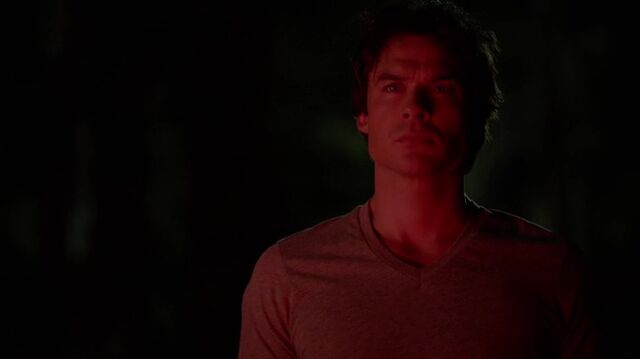 File:7X04-122-Damon.jpg