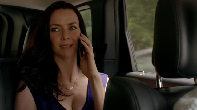 File:7X01-60-Lily.jpg