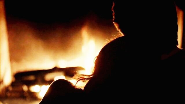File:Elena and Stefan 5x18...jpg