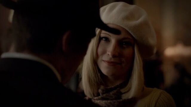File:Caroline 2 TVD 5x05.jpg