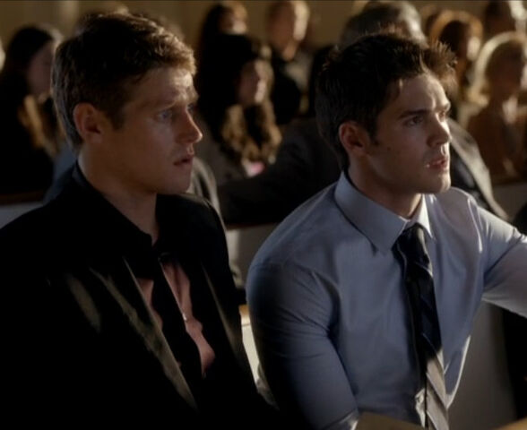 File:Memorial-matt-and-jeremy.jpg